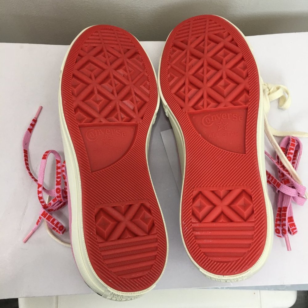 Converse One Star Ox Hello Kitty Pink Red Egret Suede Womens 10 Mens 8 S… - Picture 9 of 9
